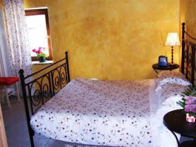 B&B La Casuccia Di Ασίζη Εξωτερικό φωτογραφία